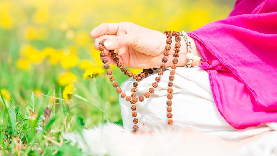 What is Mantra Meditation / Canva