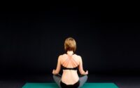 Flipped dog yoga modification / Pixabay