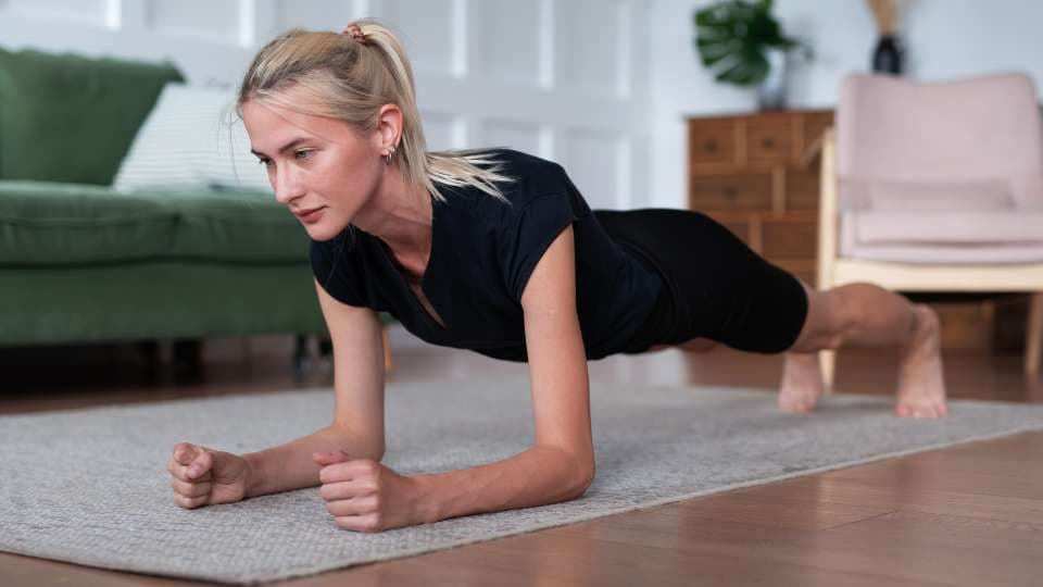 Stretching And Posture / Canva
