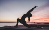How To Hip-Opening Lunges / Pixabay