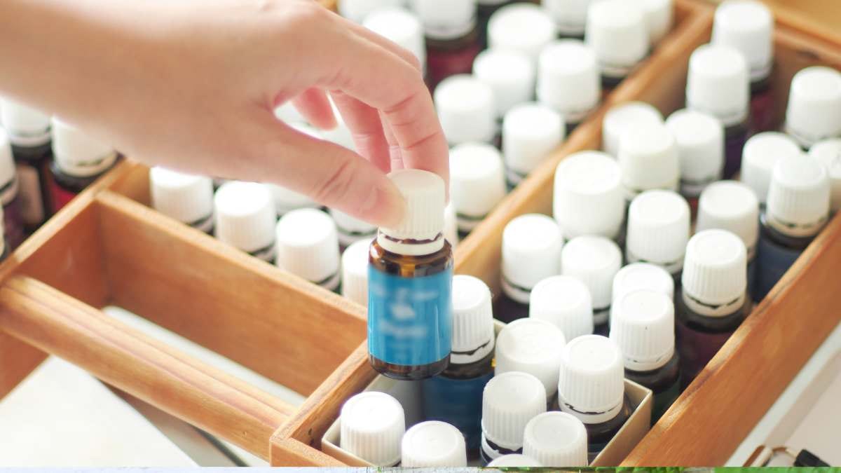 Side Effects of Essential Oils / Canva