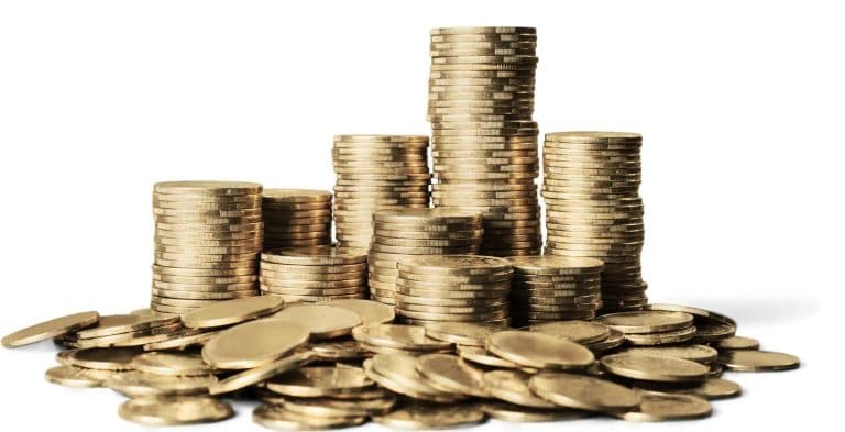 Mastering Money Manifestation / Canva