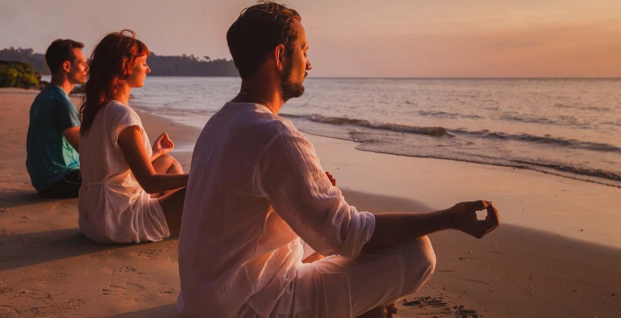 Prácticas de meditación / Canva