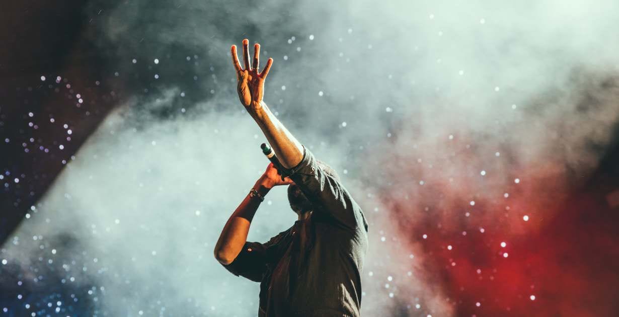 The Magic Of Holistic Singing And Chanting / C