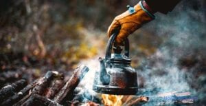 Integrating Holistic Practices into Bushcraft / C