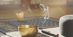 Meditation Room Ideas On A Budget / Canva