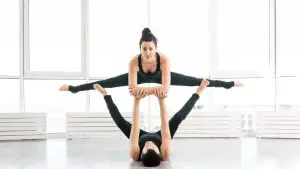 Extreme Yoga Poses for two / Canva