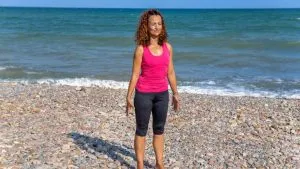 Tadasana Mountain Yoga Pose / Canva