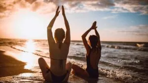 Yoga Pose Sensual / Canva