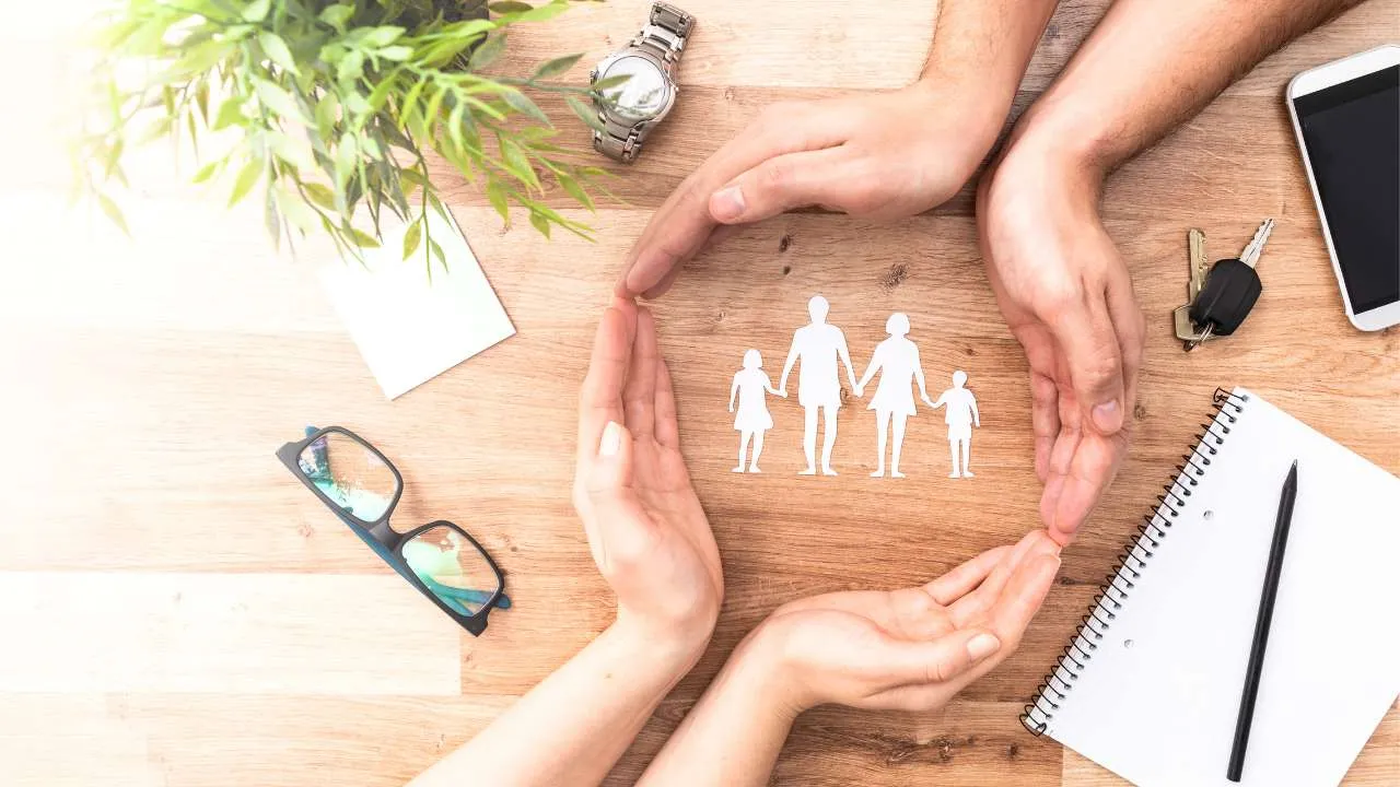 Evidence Supporting Holistic Health Approaches / Canva