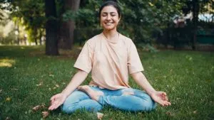 Yoga and Their Relevance to Body Awareness / Canva