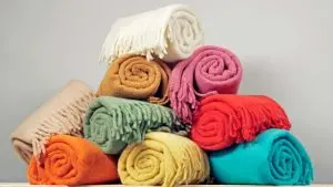 Yoga Blankets / Canva