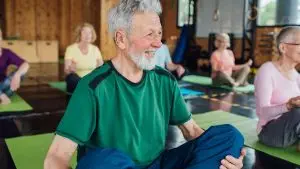 5 Tips for Practicing Yoga with Arthritis / Canva