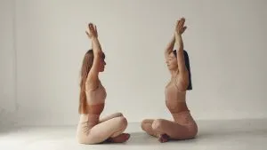 Benefits of Fasting During Yoga / Canva