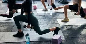 Participar en actividades físicas / Canva