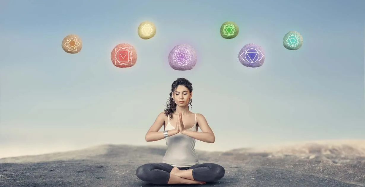 Activación y desbloqueo del chakra coronario / Canva