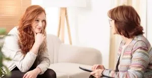 Diferenciar entre un coach de vida y un terapeuta / Canva