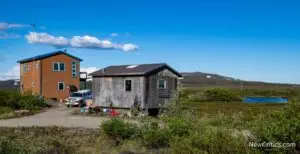 Integrating Off-Grid Living Principles into Your Bug Out Strategy / C
