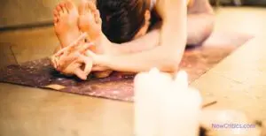 Prácticas de Yoga y Atención Plena Física / C