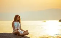 Holistic Beauty Practices with Mindfulness and Meditation / C