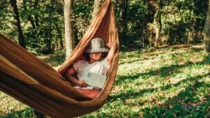 Strategies to Wind Down Meditation and Muscle Relaxation / C